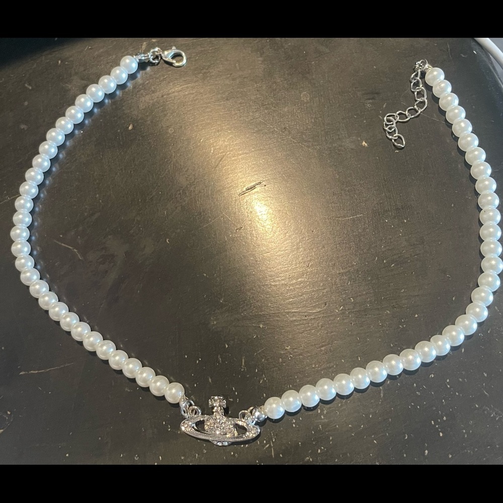 Saturn Silver Pearl Necklace